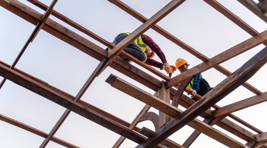 Expert top industrial roofings services in Edelstein, IL